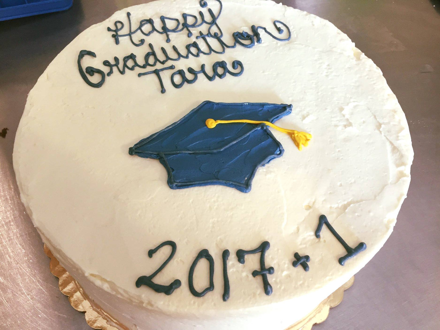 Graduation celebration cake. 
